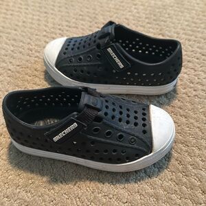 Sketchers water shoes or sandle